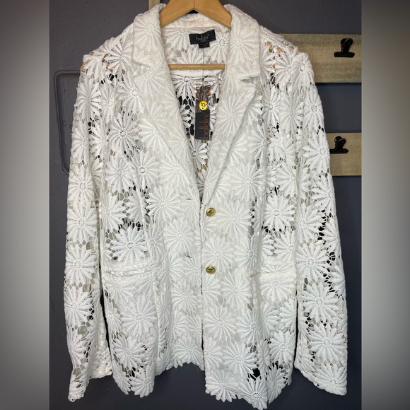 COPY - White Blazer by Belldini (NWT) - Picture 2 of 8